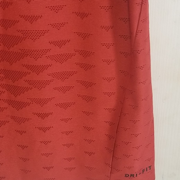 Tshirt - Picture 3 of 4